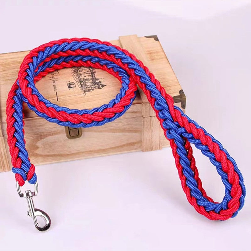 Heavy duty nylon dog leash in black and green with quick release metal clasp — view 19