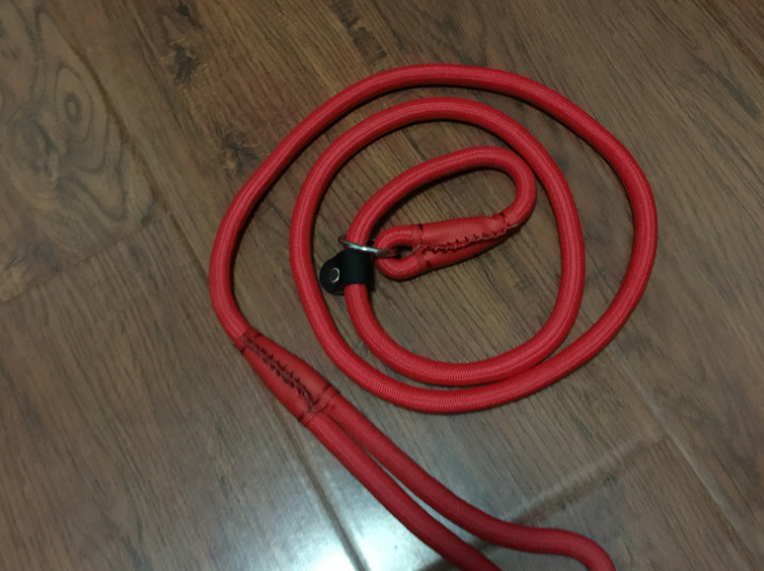 Durable dog leash pet walking chain with secure metal clasp, available in various thickness sizes — view 4
