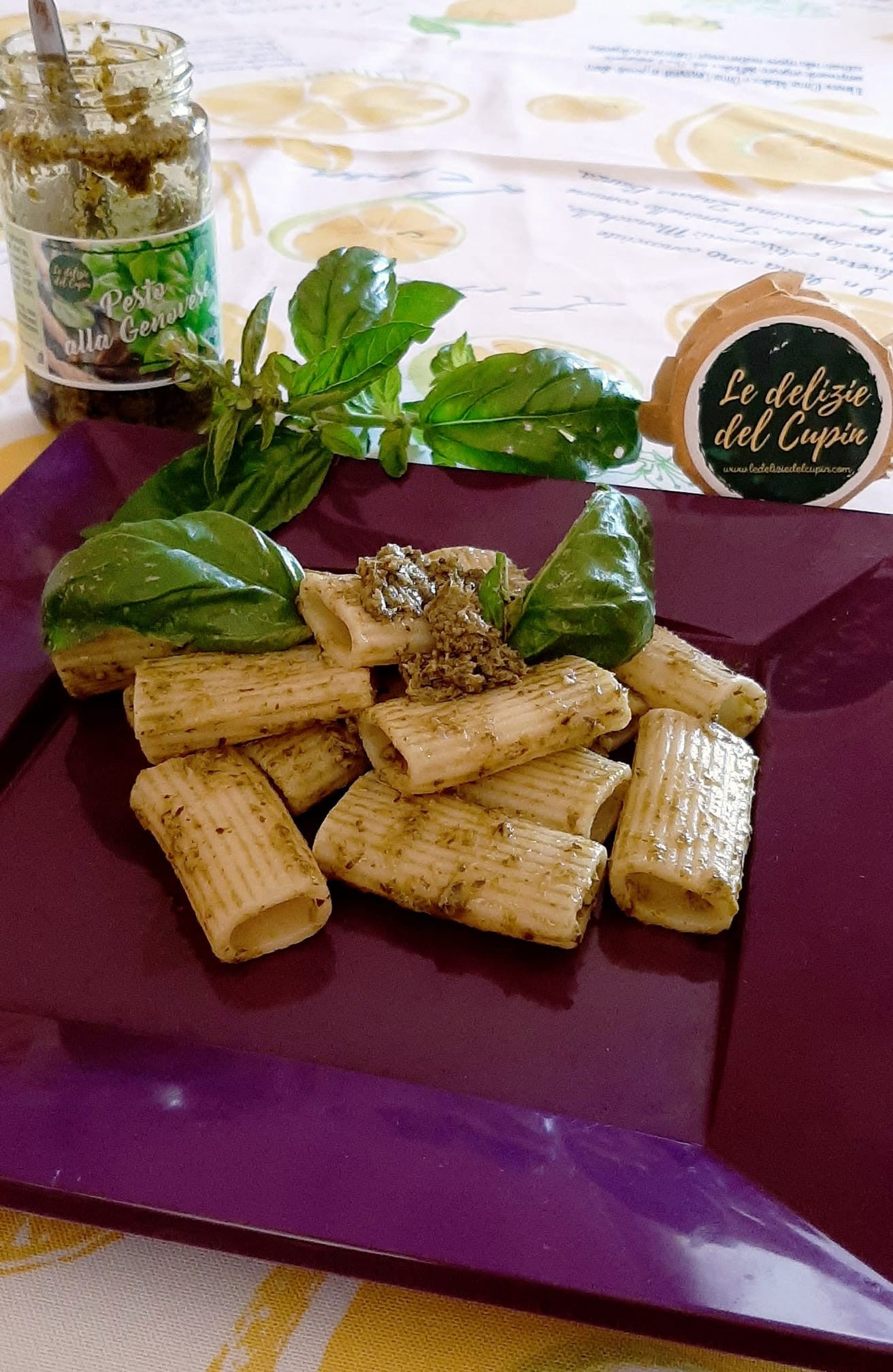 Ligurian Pesto 180g glass jar featuring fresh Genoese basil and premium Italian cheeses. — view 4