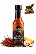 Fresco Sauce Chile De Arbol hot sauce bottle with fiery red liquid and natural ingredients. — view 2