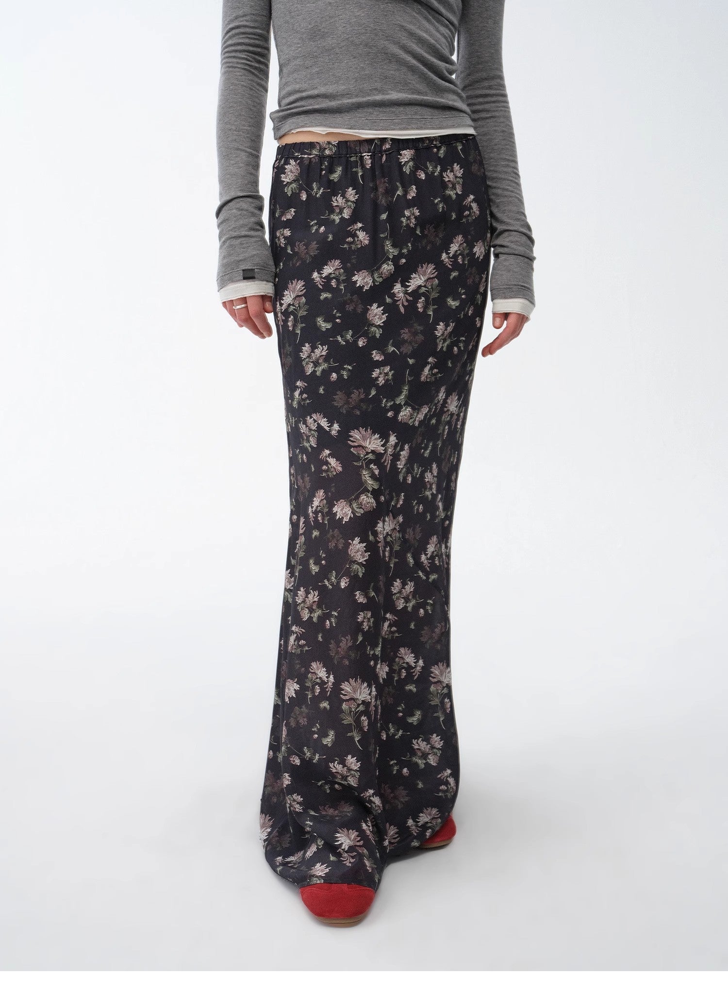 Gallery Dusse vintage floral print straight draped skirt featuring lightweight breathable fabric and silky luster