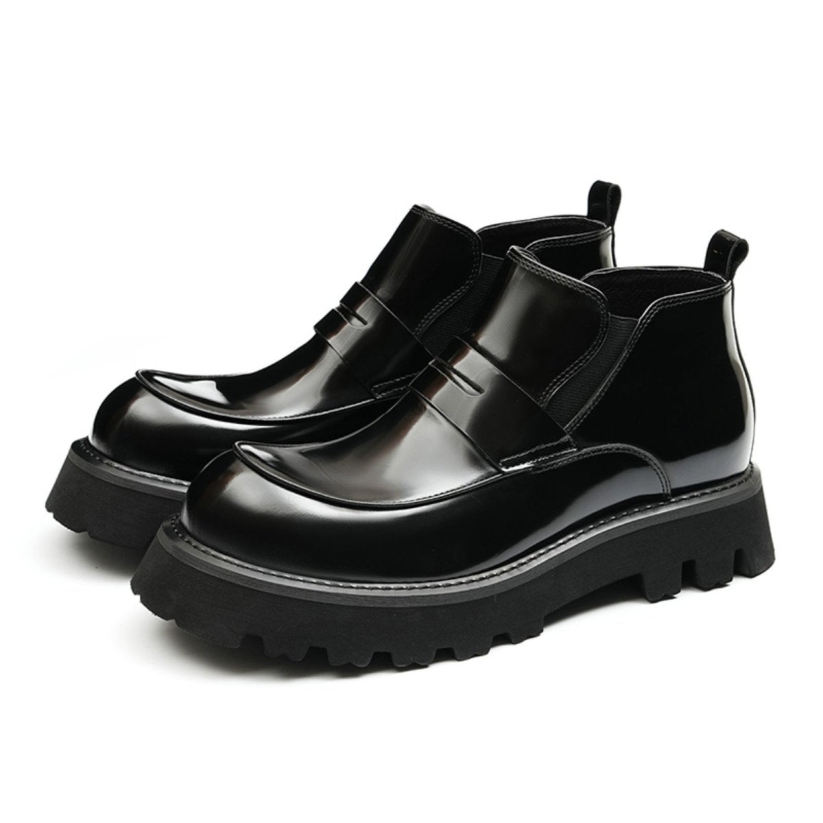 Glossy calfskin leather men's Chelsea boots with refined toe and elastic side panels — view 3