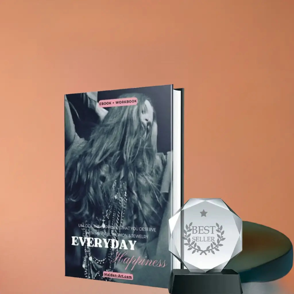 Mindful Fashion Everyday Happiness Ebook + Workbook-1