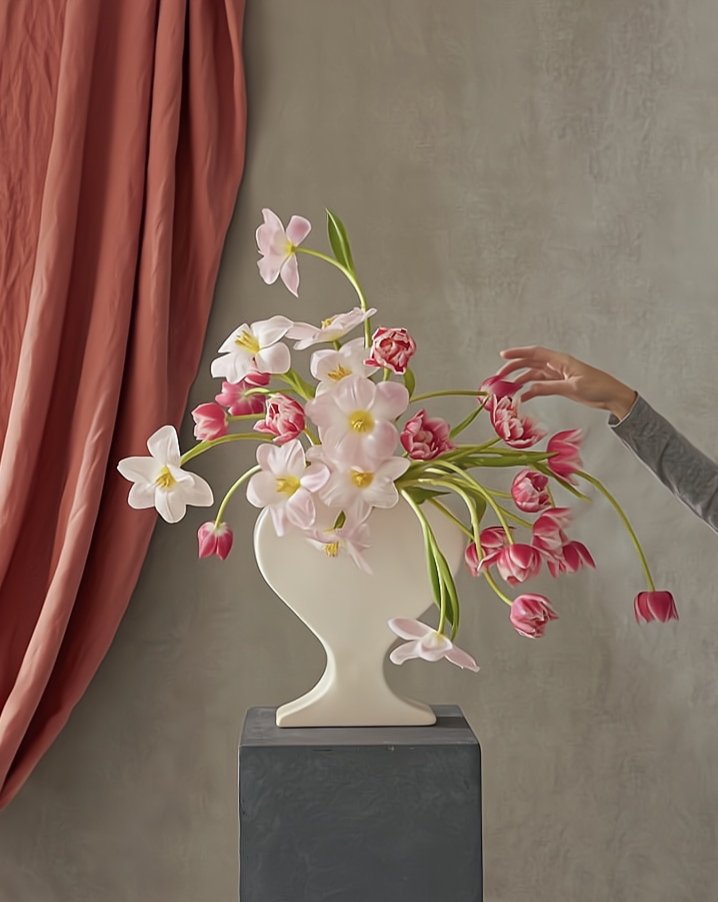 Handmade ceramic heart-shaped flower vase in a retro decorative pottery style for eclectic home decor — view 4
