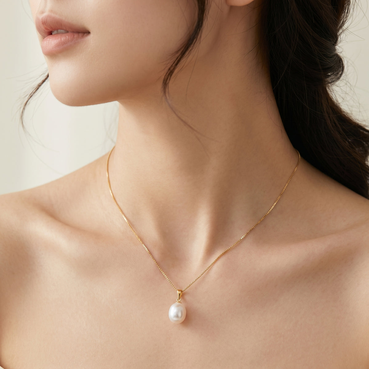 18K Solid Gold Freshwater Pearl Pendant Necklace