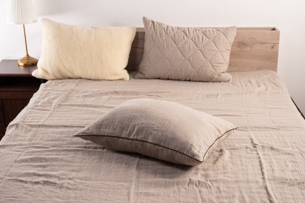 Natural linen bed pillow with premium merino wool filling and adjustable inner cotton casing — view 4