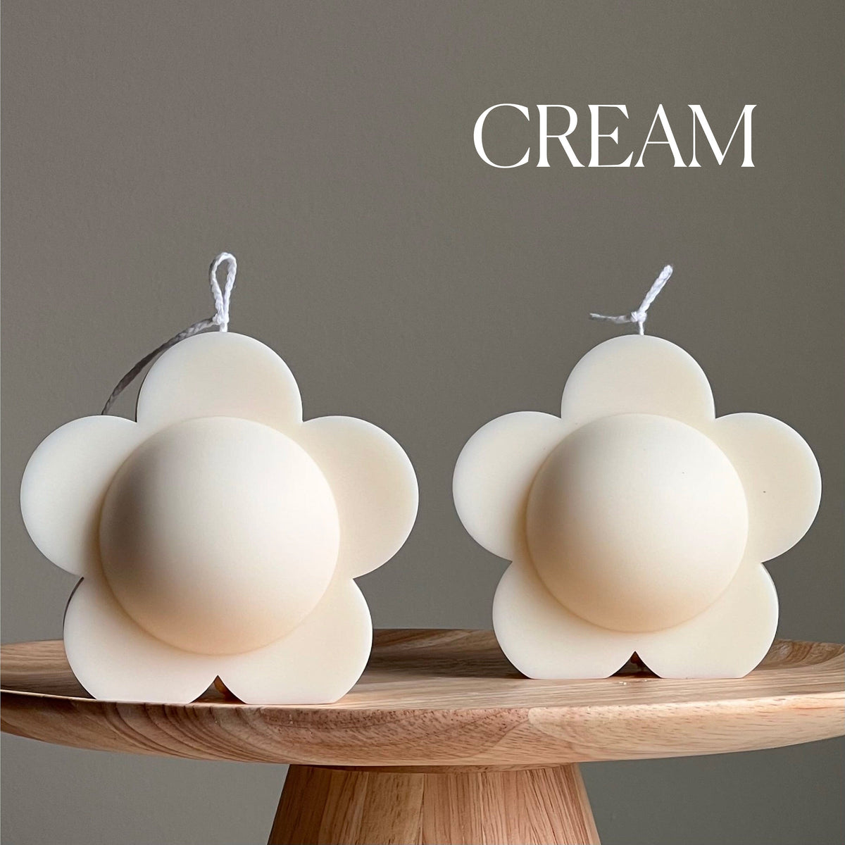 Daisy Flower Candle: Handmade Soy Wax Spring Decor-2