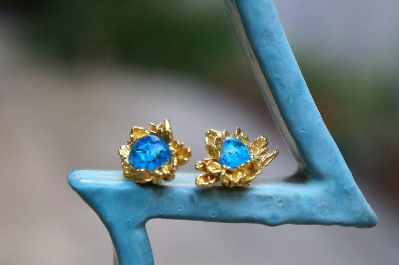 Real Daisy Flower Gold Earrings with Red Murano Glass, Handmade Nature Jewelry, Organic Nature Earrings, Unique Gift for Nature Lovers, 14K Gold Plated Sterling Silver 925-0