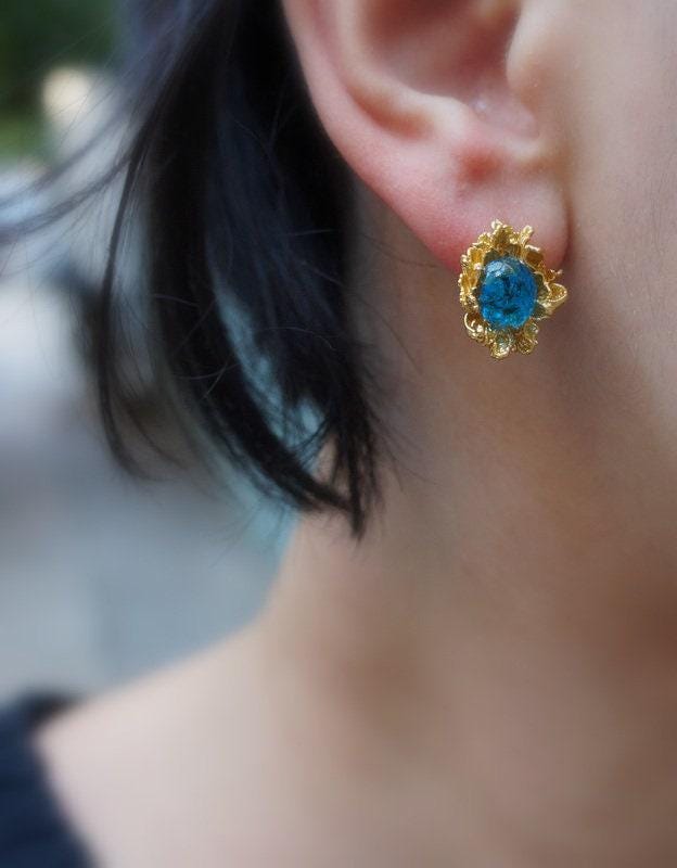 Real Daisy Flower Gold Earrings with Red Murano Glass, Handmade Nature Jewelry, Organic Nature Earrings, Unique Gift for Nature Lovers, 14K Gold Plated Sterling Silver 925-1