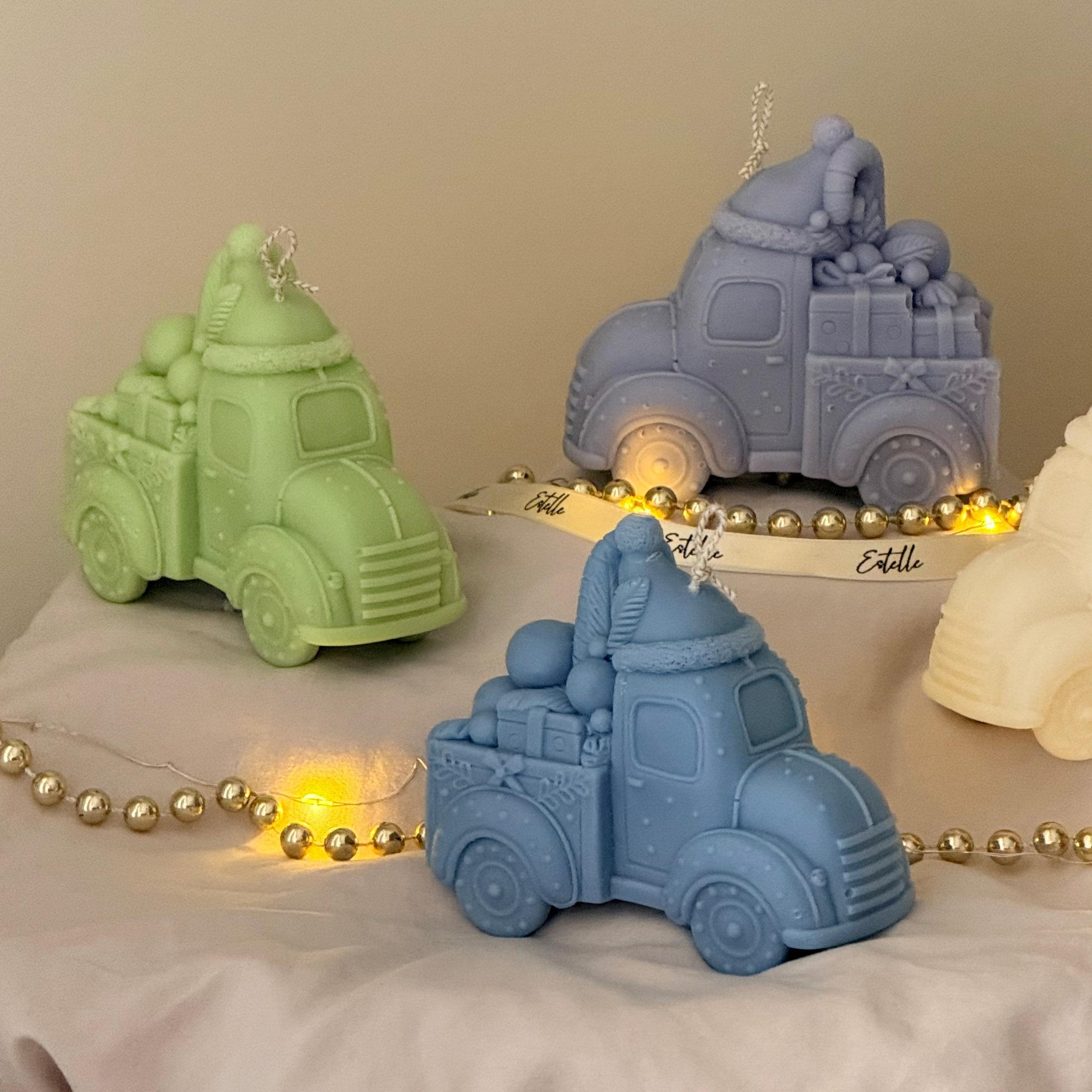 Handmade soy wax Christmas toy car candle in vintage design for festive holiday home decor — view 3