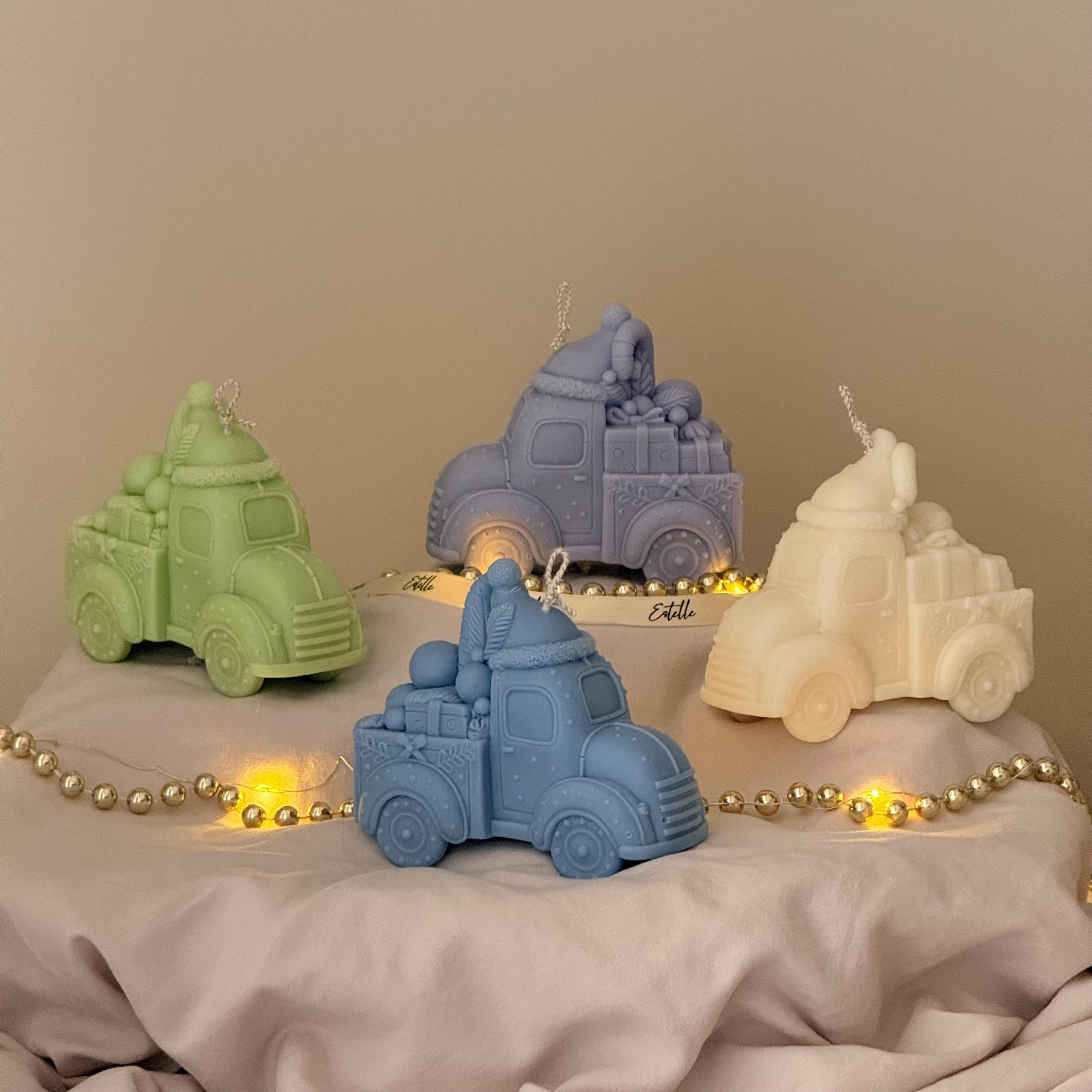Handmade soy wax Christmas toy car candle in vintage design for festive holiday home decor — view 4