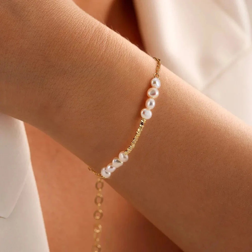 Minimalist Baroque Freshwater Pearl Bracelet-1
