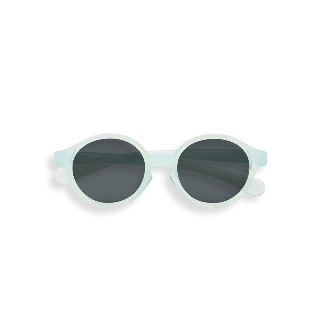Translucent purple Izipizi baby sunglasses with flexible arms and removable silicone strap for infants. — view 2