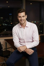 Jamison pink twill cotton dress shirt for men with medium spread collar and mitered cuffs — view 4