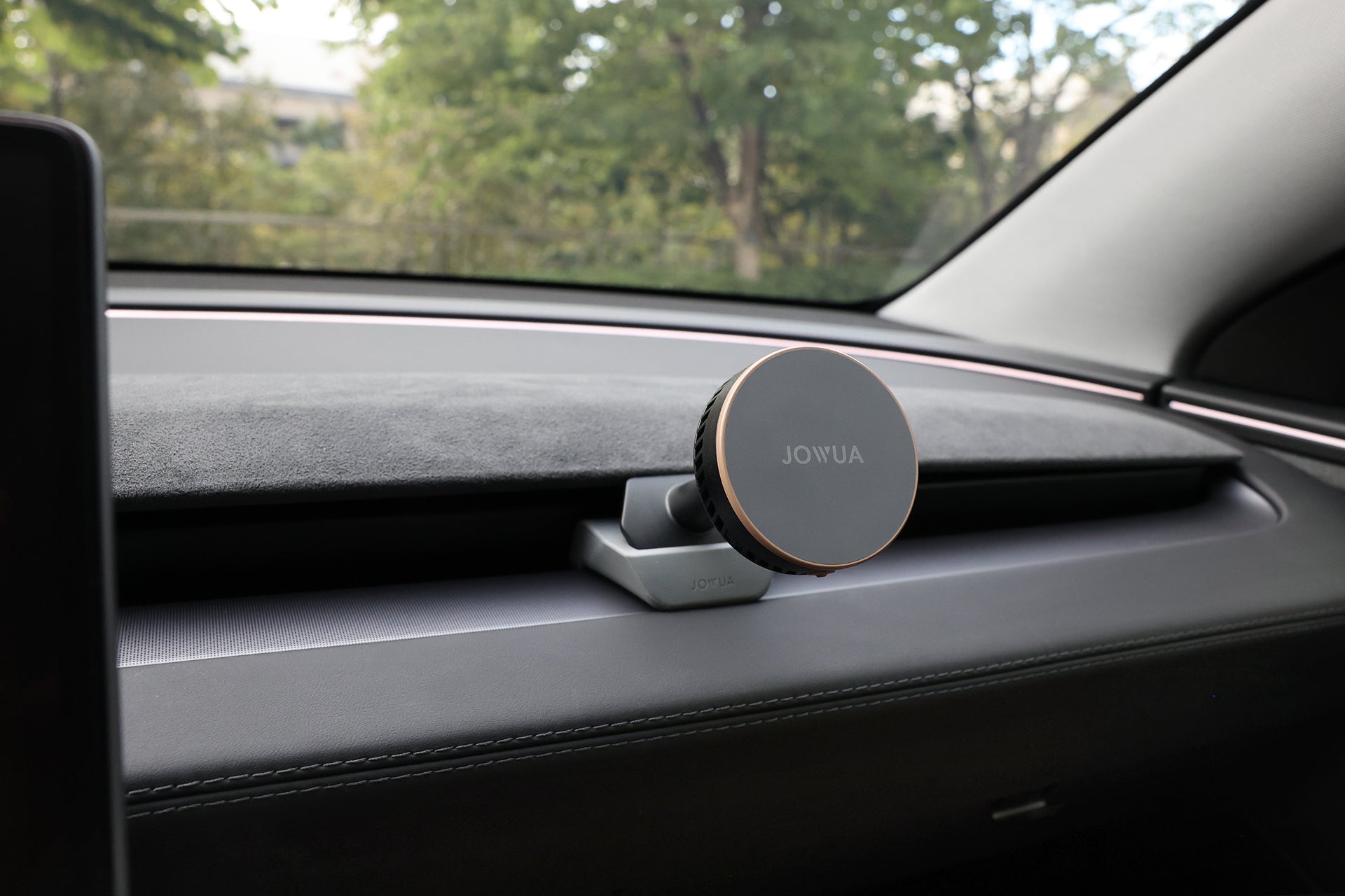 Active cooling MagSafe car phone mount on air vent with premium silicone base and modern design — view 5
