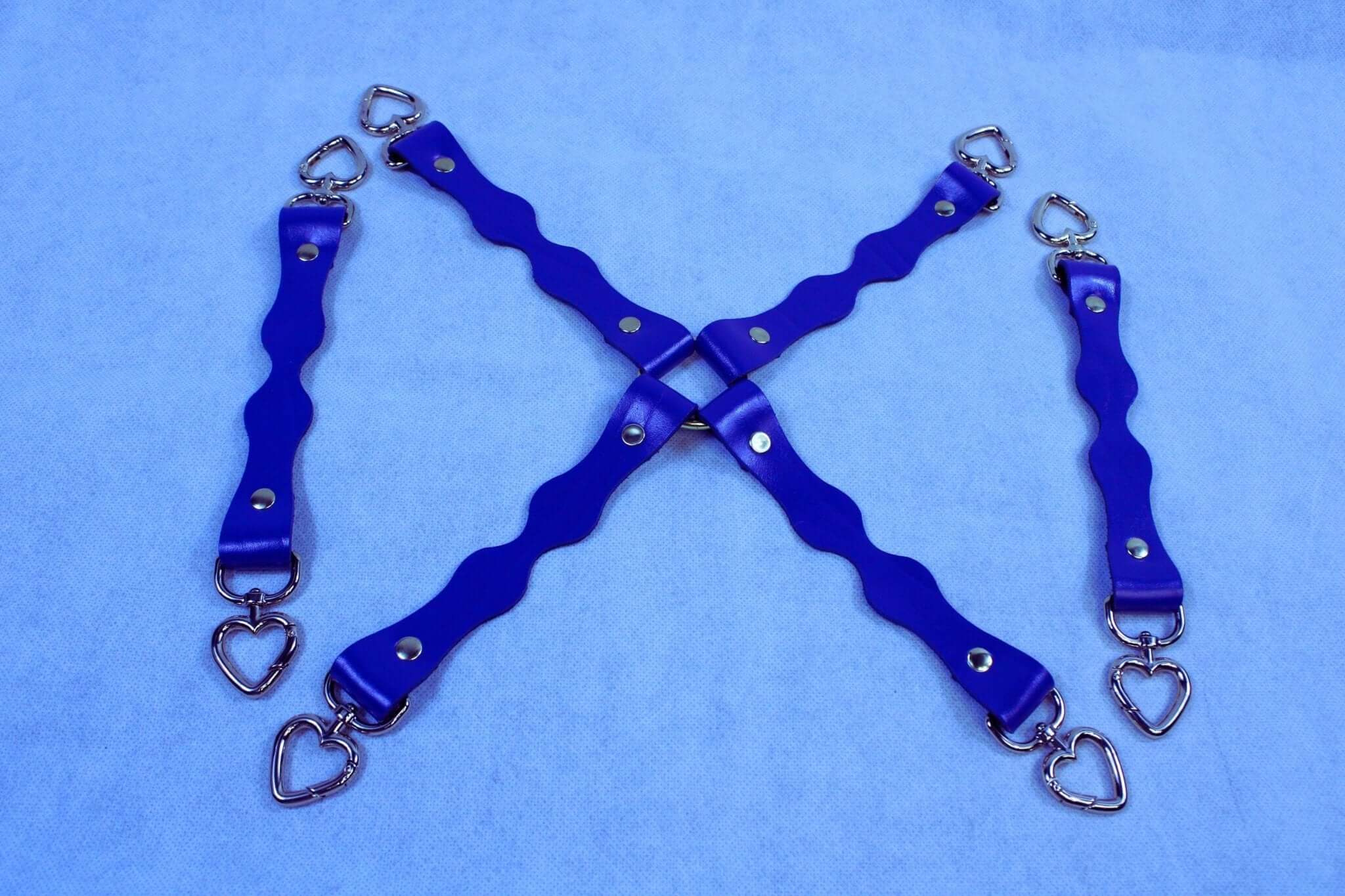 Handmade leather BDSM connector strap with heavy duty metal D-ring and secure swivel clip hardware — view 3