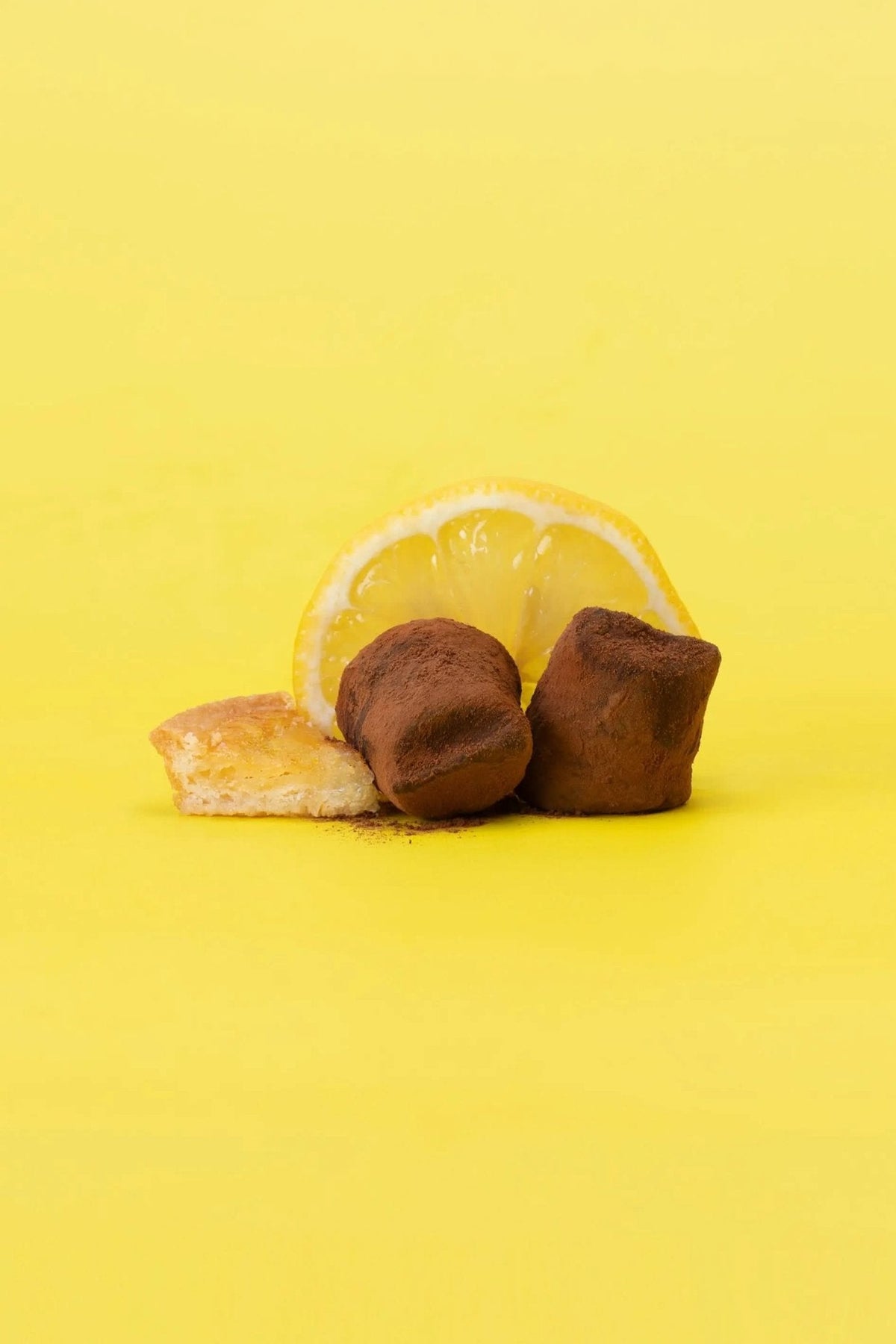 Lemon Pie Chocolate Truffles XL Box 250g | Crunchy Lemon Chocolate-3