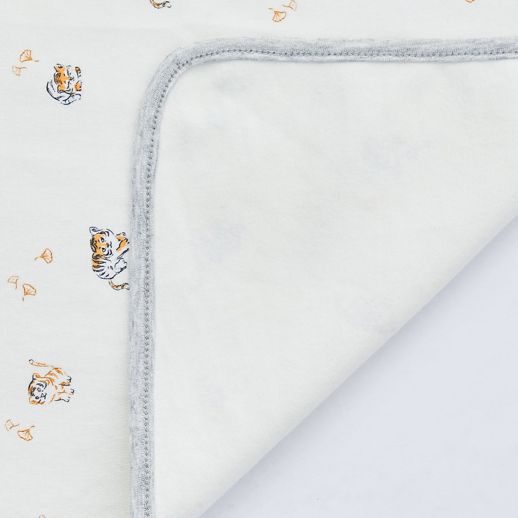 Lively tiger waterproof baby changing mat in white with adorable animal prints — view 5