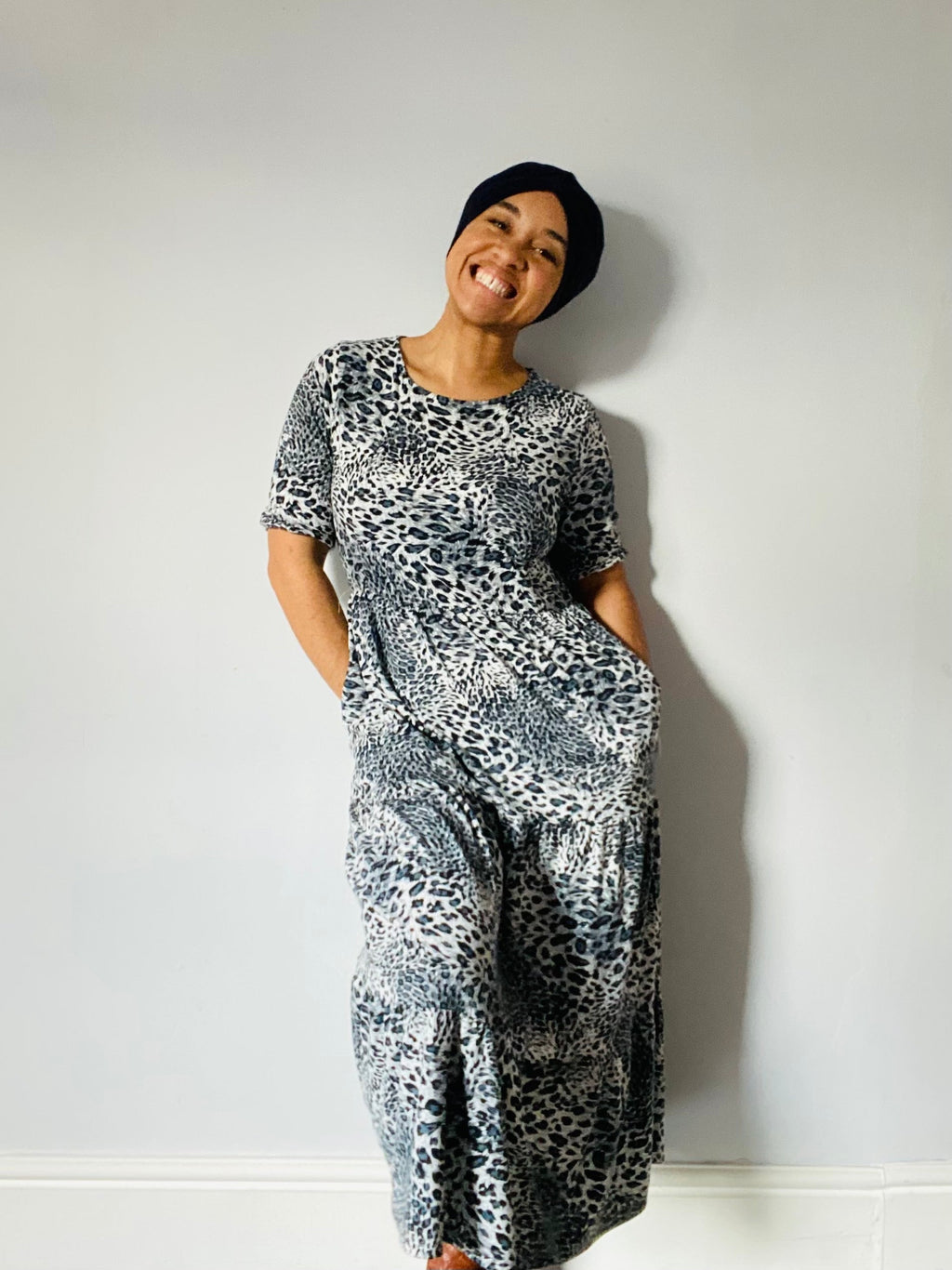 Grey leopard print cotton breastfeeding midi dress with a smock fit and hidden zips — view 4