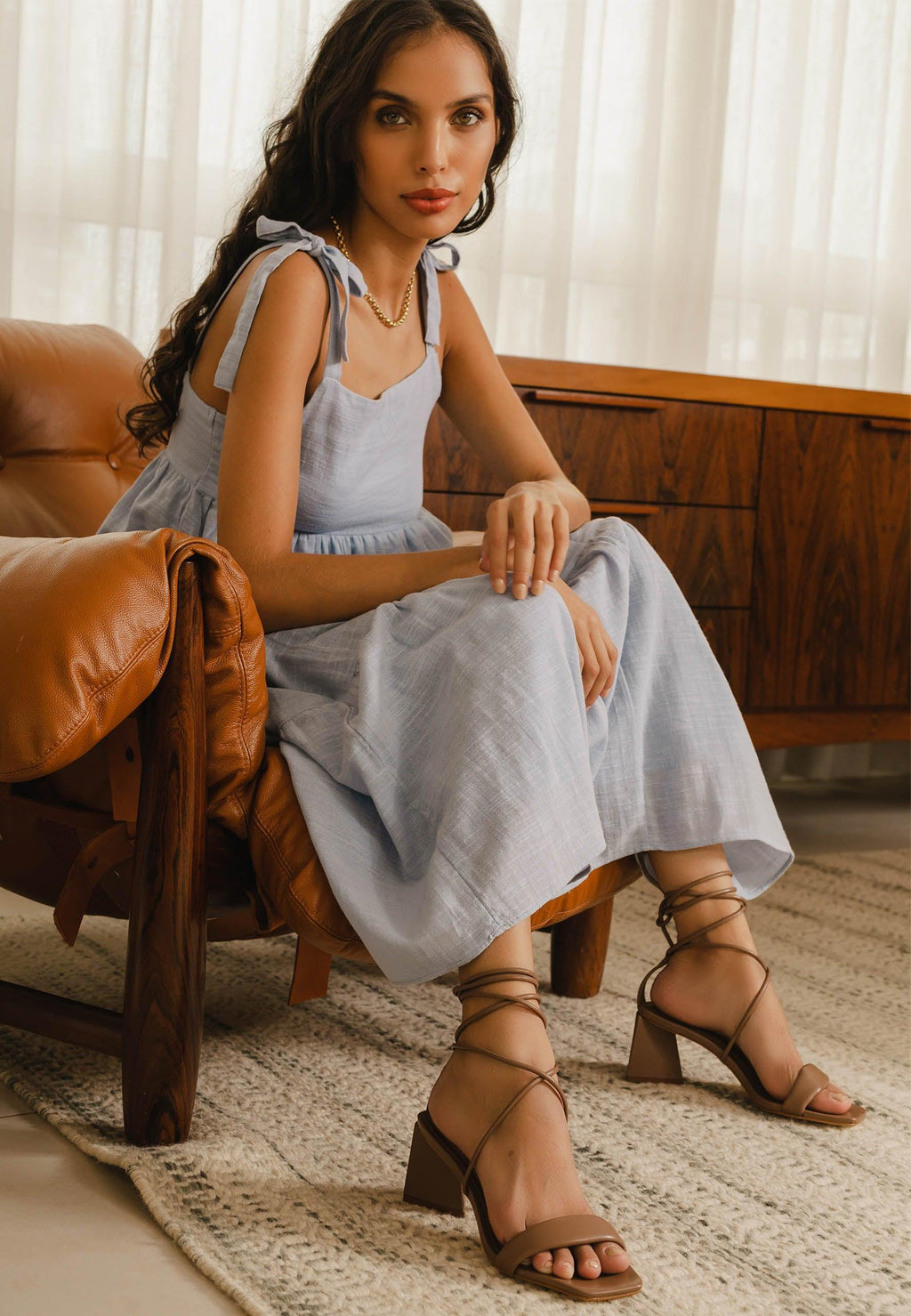 Chocolat brown calf leather strappy sandals for women with a comfortable 6.5cm block heel. — view 4