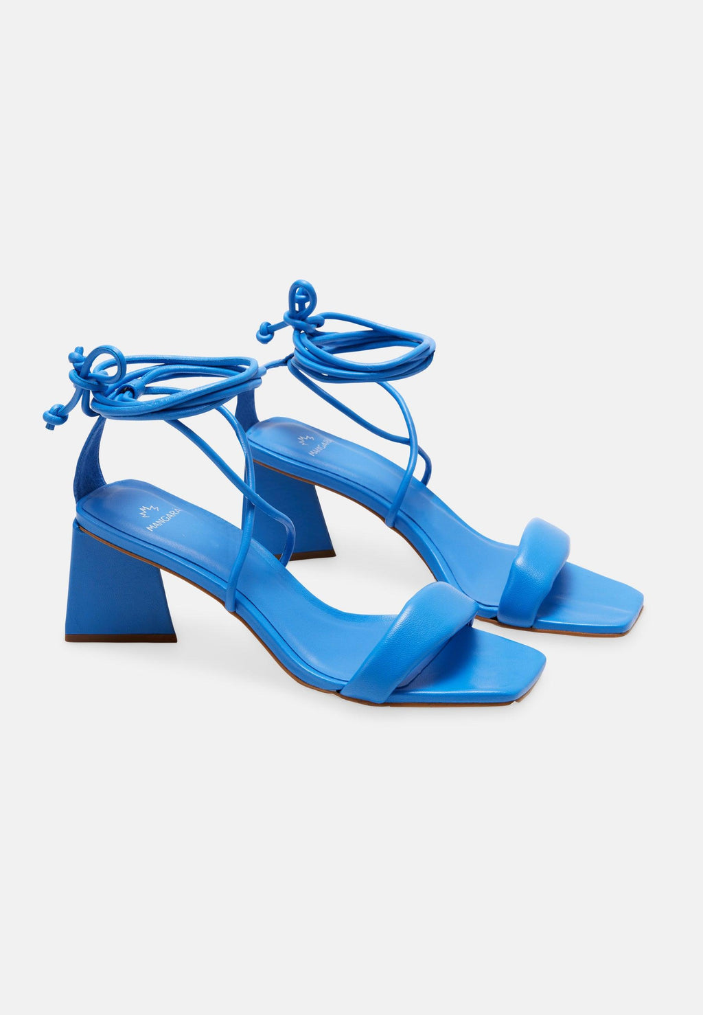 Women's blue calf leather strappy sandals with 6.5cm block heel and slim elegant silhouette — view 3