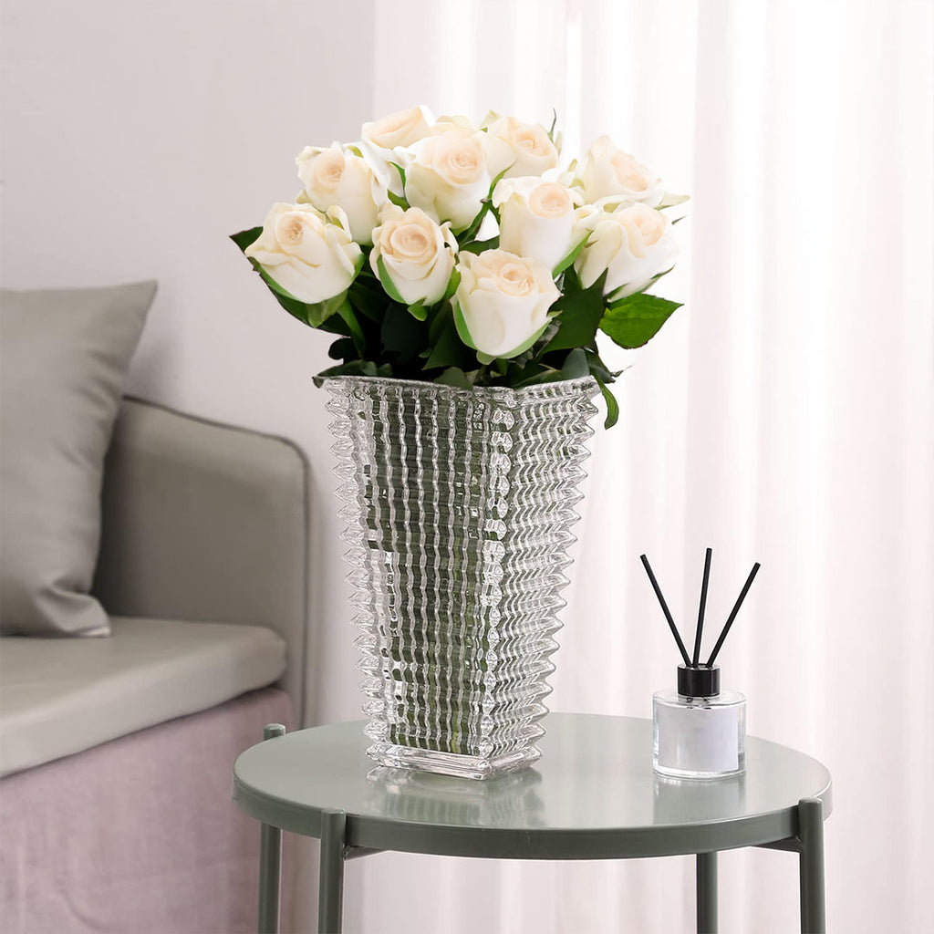 Clear handcrafted glass vase 28cm tall with a classic silhouette for elegant home floral arrangements — view 4