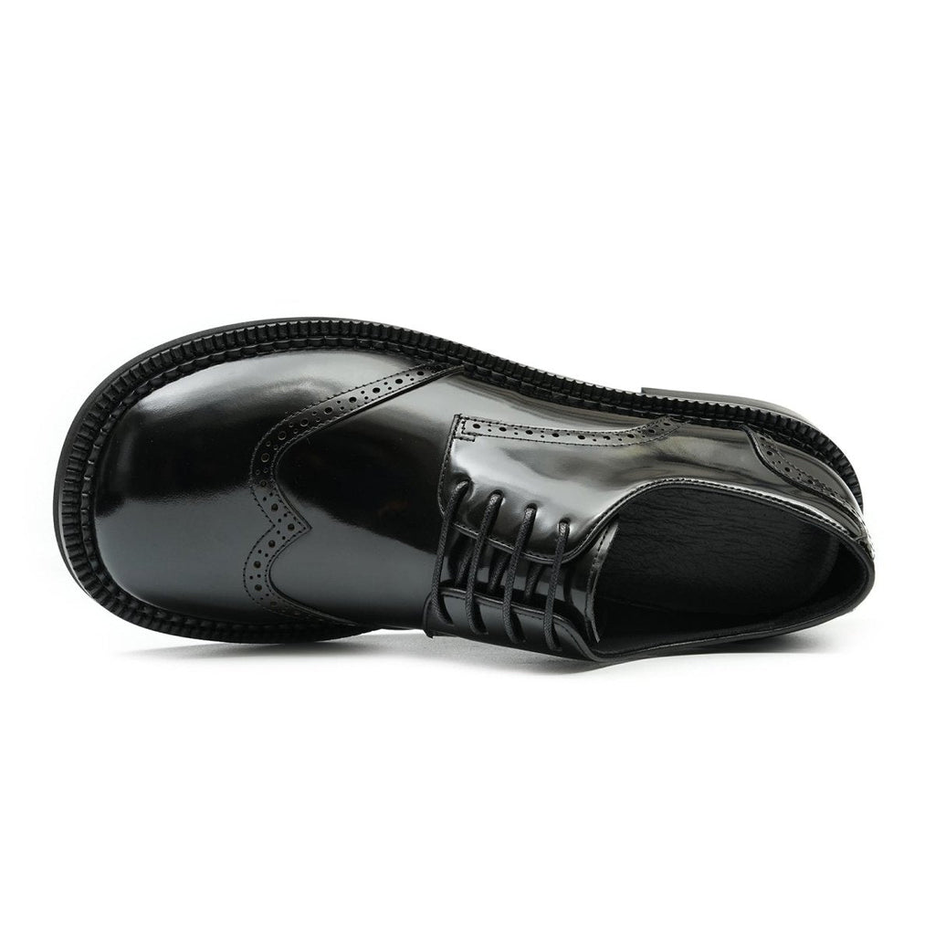 Men's glossy calfskin classic brogue lace-up derby shoes with detailed stitching and durable rubber outsole — view 4