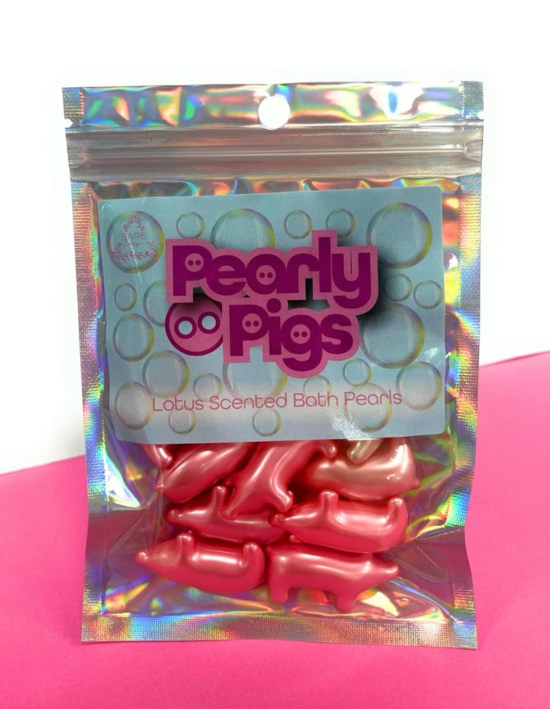 Pearly Pigs-1