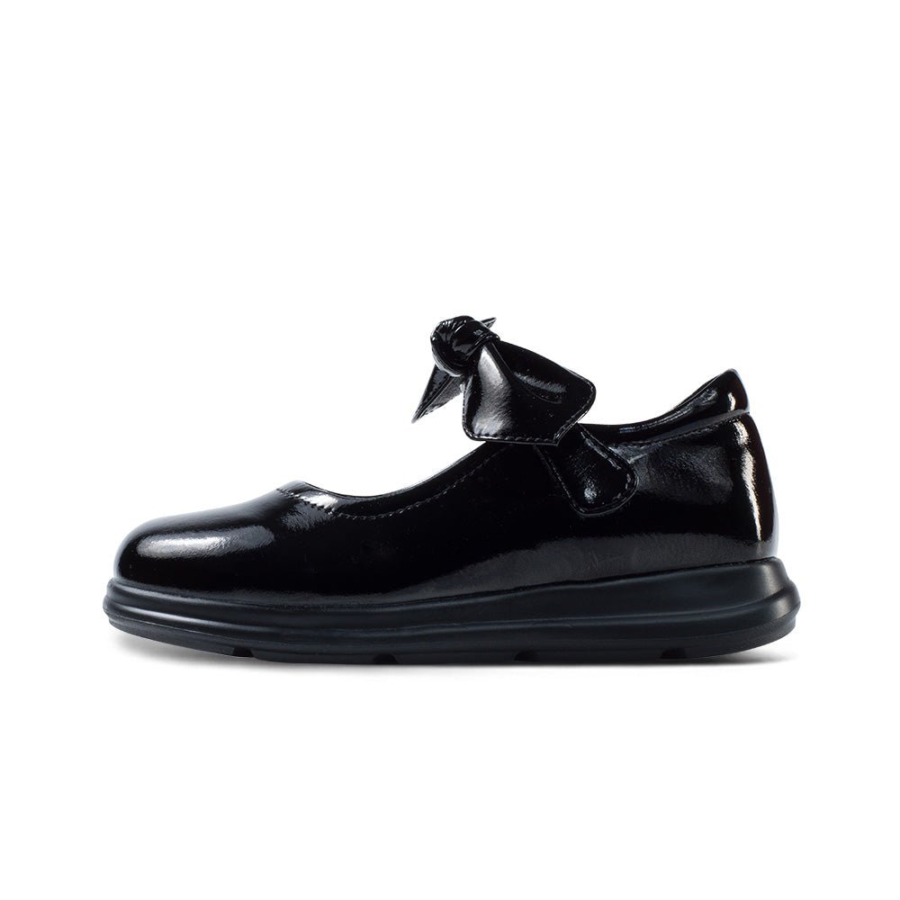 Girls leather school shoes with front bow detail, soft sole padding, and slip-resistant rubber bottoms
