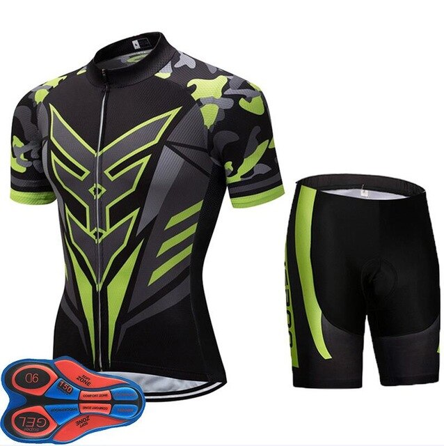 Green short sleeve pro cycling jersey with quick dry fabric for men and women — view 3