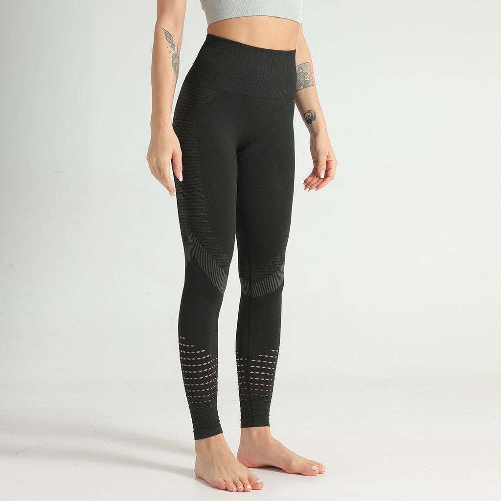 Women's seamless hollow-out fitness leggings with elastic waistband in ankle-length design for yoga and running — view 3