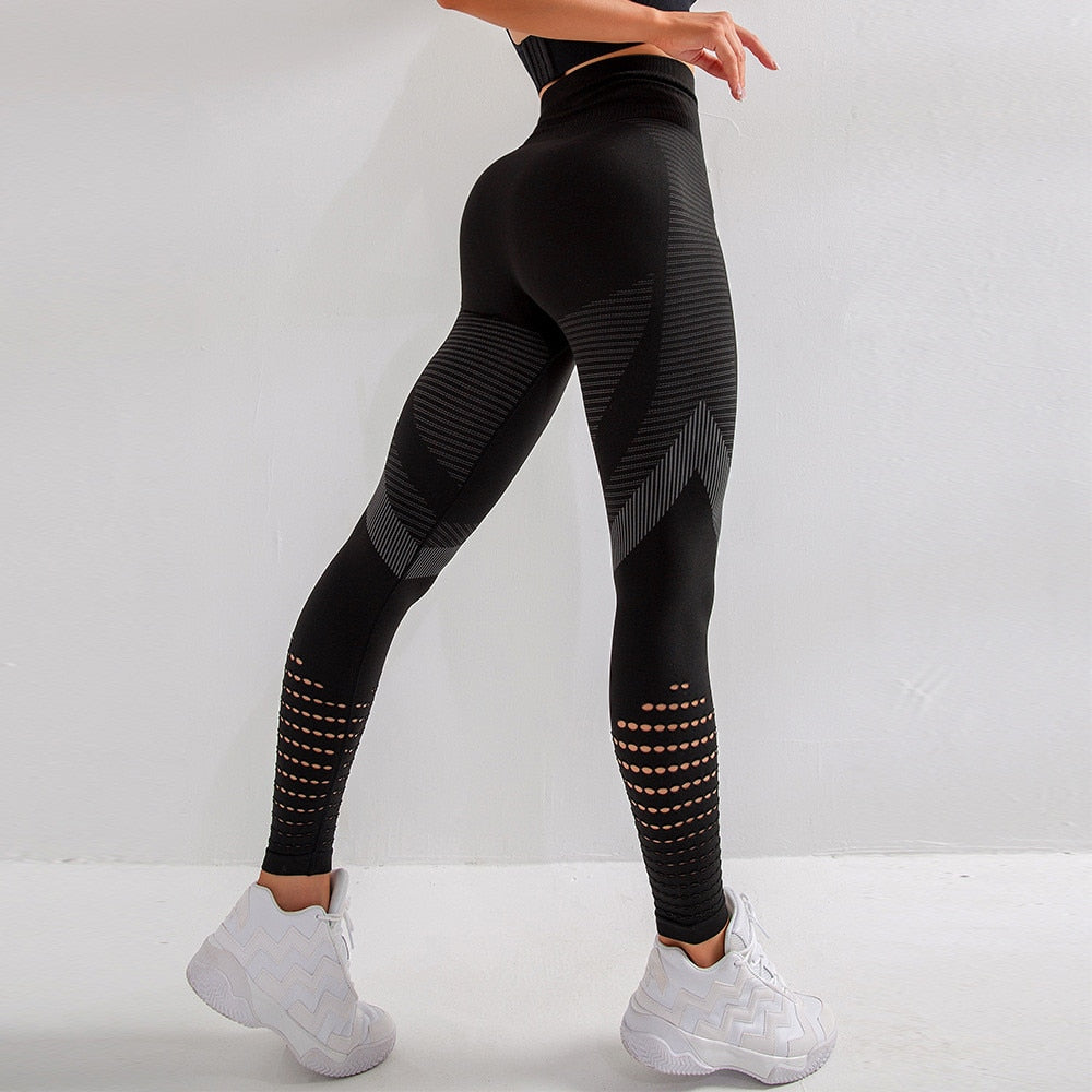 Women's seamless hollow-out fitness leggings with elastic waistband in ankle-length design for yoga and running — view 5