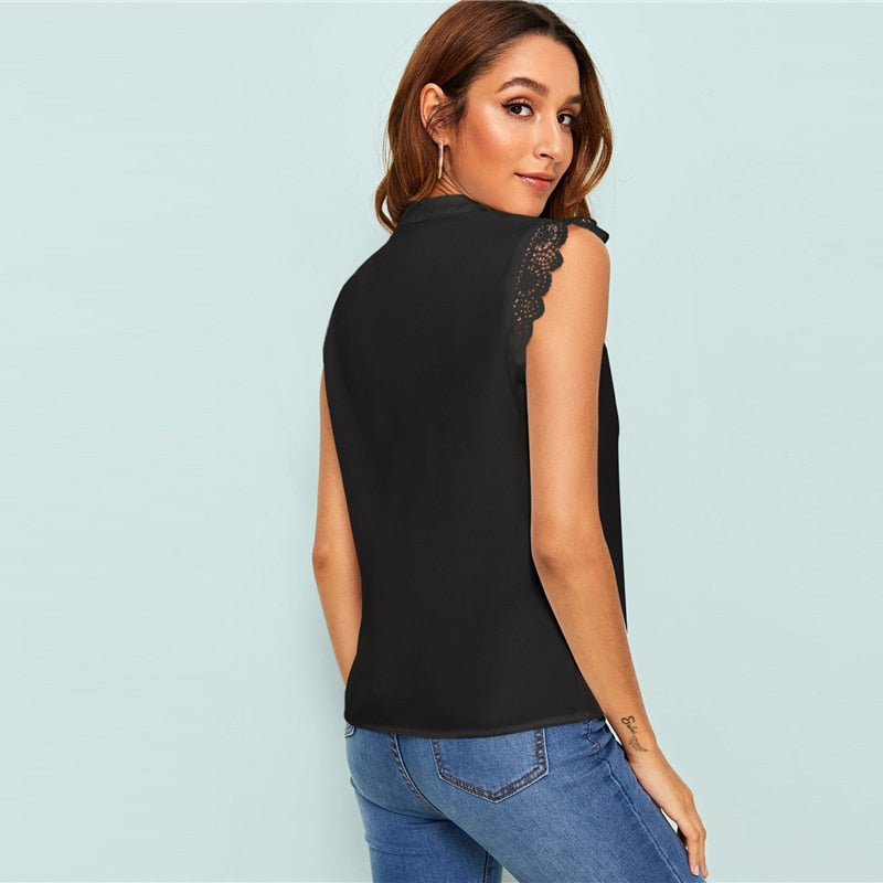 Elegant sleeveless V-neck shell top with delicate contrast lace trim and a stylish stand collar — view 5