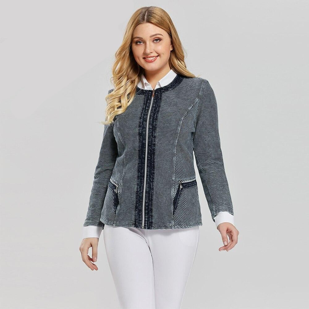 Womens plus size casual knitted stretch denim jacket with shoulder pads and zipper closure — view 4
