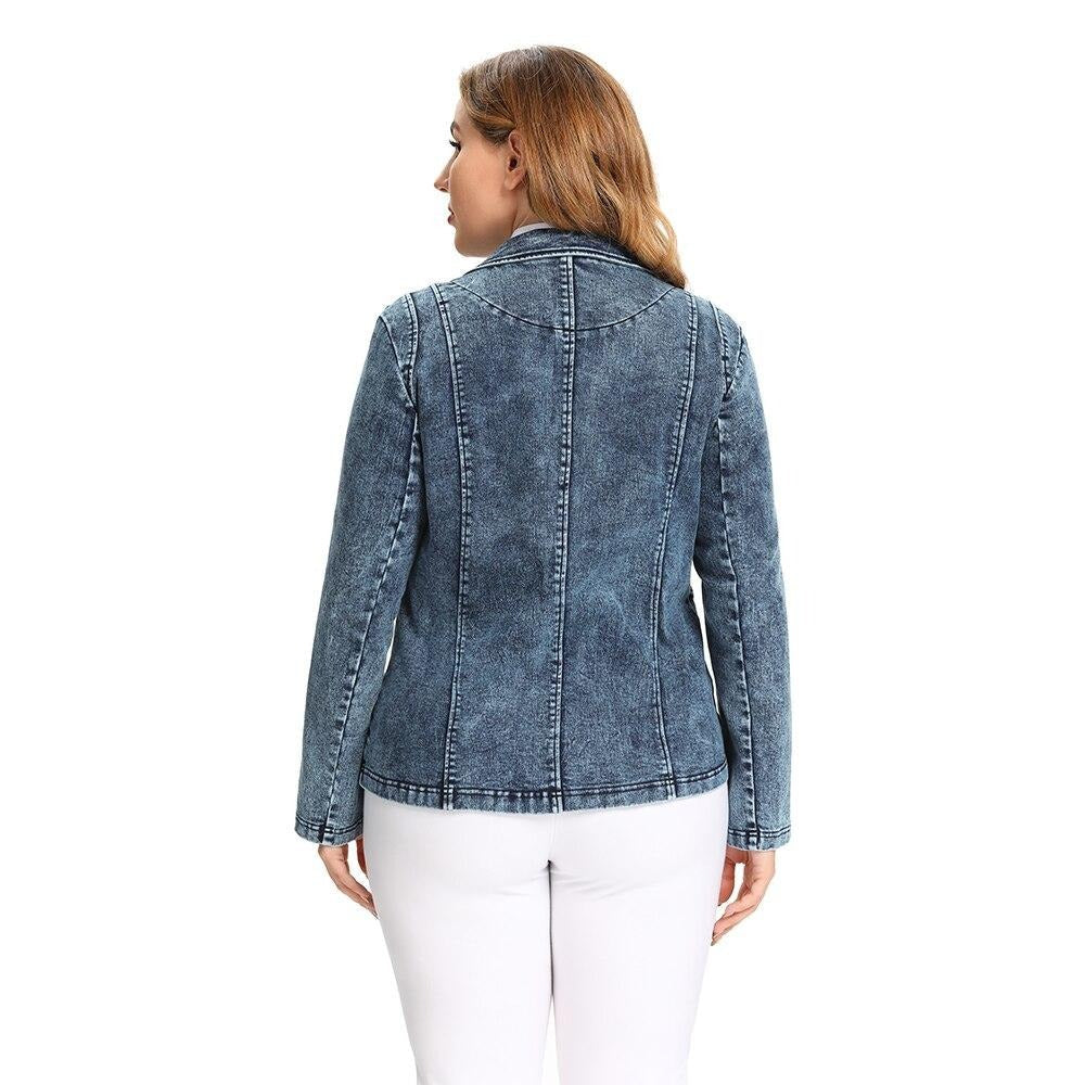 Plus size tailored cotton knit business jacket with v-neck, pockets, and single-breasted closure — view 3