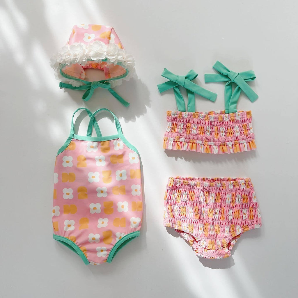 Baby girl floral swimwear set in pink cotton fabric, two piece bathing suit for summer — view 4