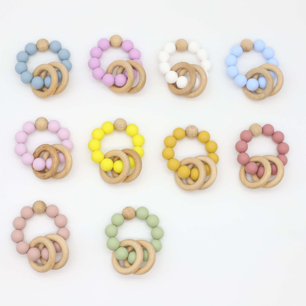 Multicolor silicone baby teether chain toy in bright rainbow colors for soothing gum relief. — view 2