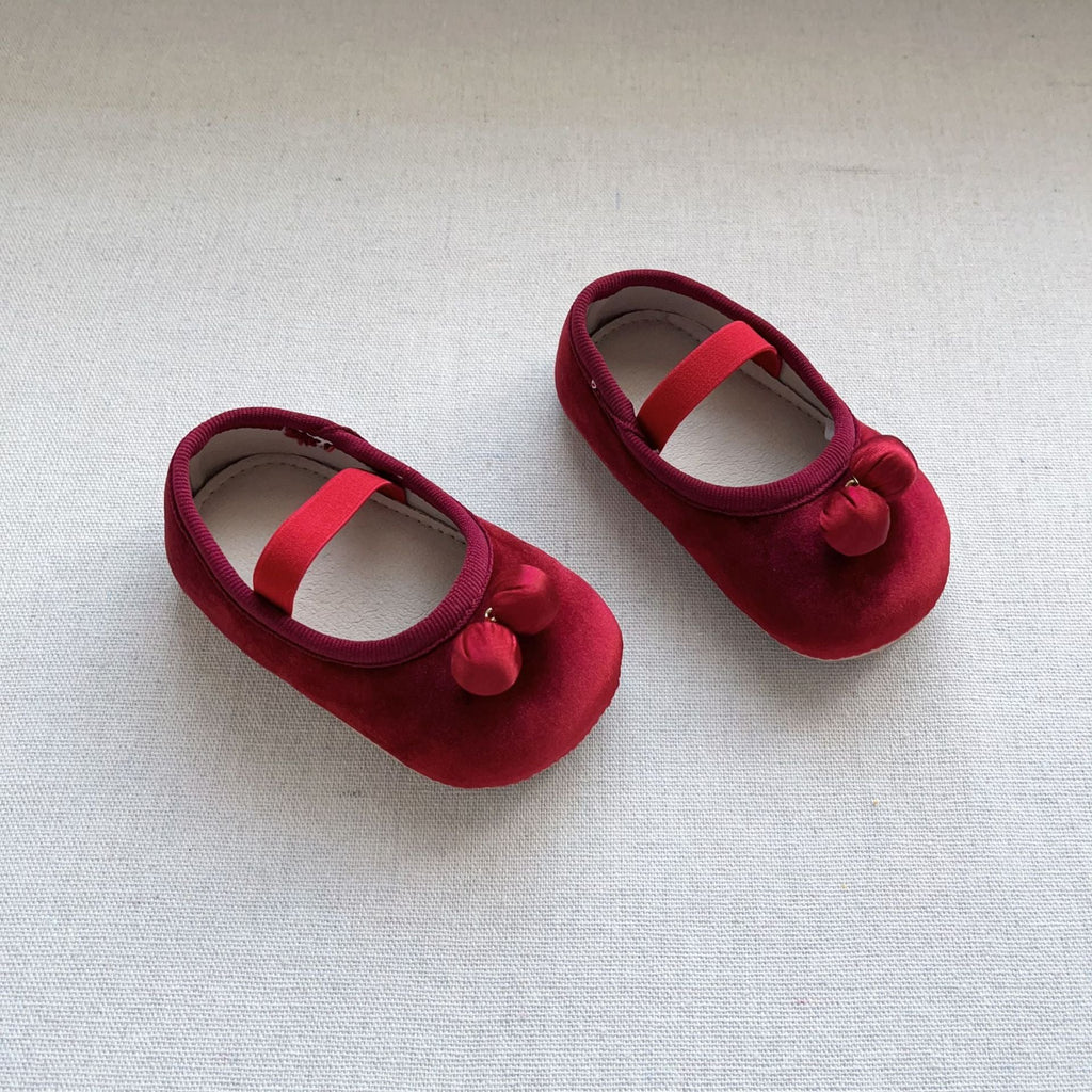 Baby girl vintage walking shoes with double cherry accents, polyurethane material, and soft anti-slip soles — view 2