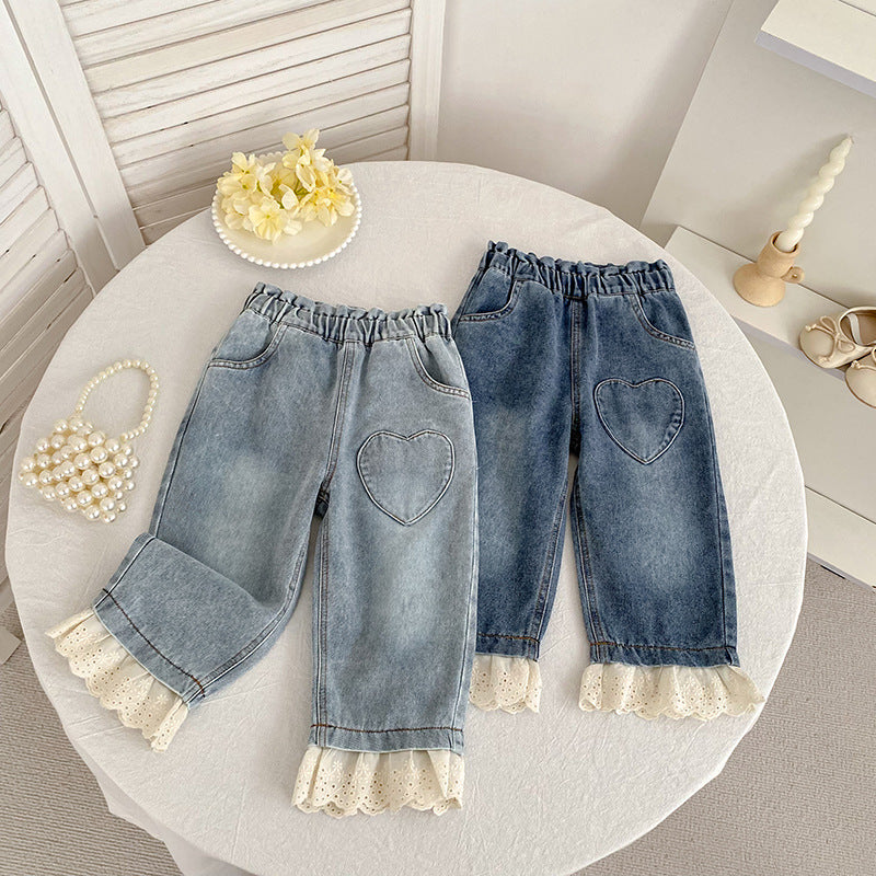 Girls lace patchwork denim pants with heart pattern and color-blocking in light blue cotton blend. — view 4
