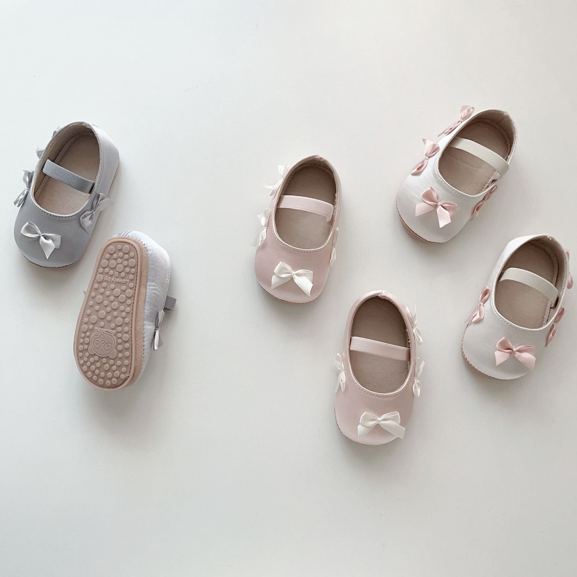 Baby girl butterfly bow shoes in pink with soft polyurethane sole and anti-slip walking grips — view 5