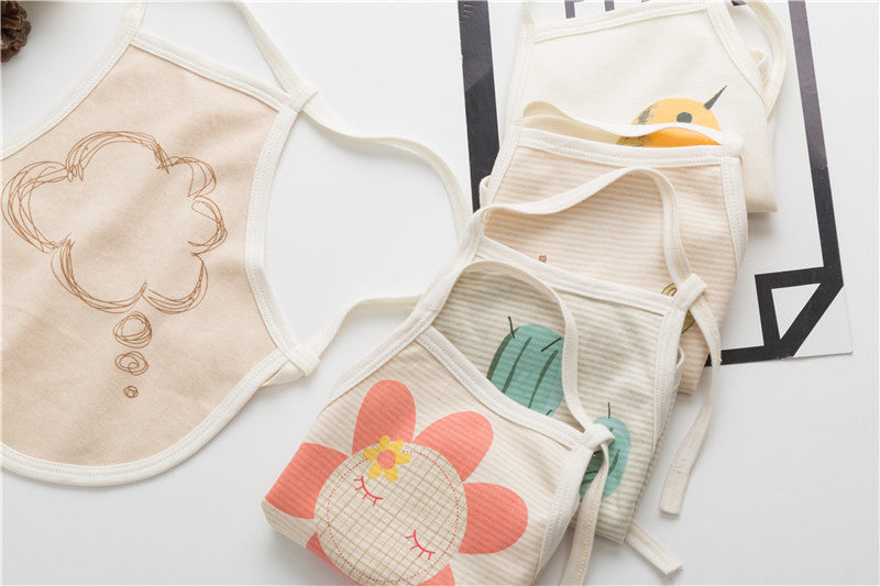 Lightweight cotton baby apron bib with adjustable belt and colorful printed patterns for summer feeding. — view 3