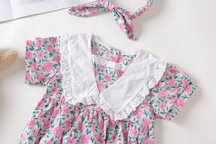 Purple floral print baby girl bodysuit with a delicate lace collar and short sleeves in cotton — view 3