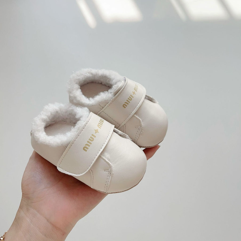 Fleece lined toddler walking shoes with playful letters print and soft sole for winter warmth — view 3