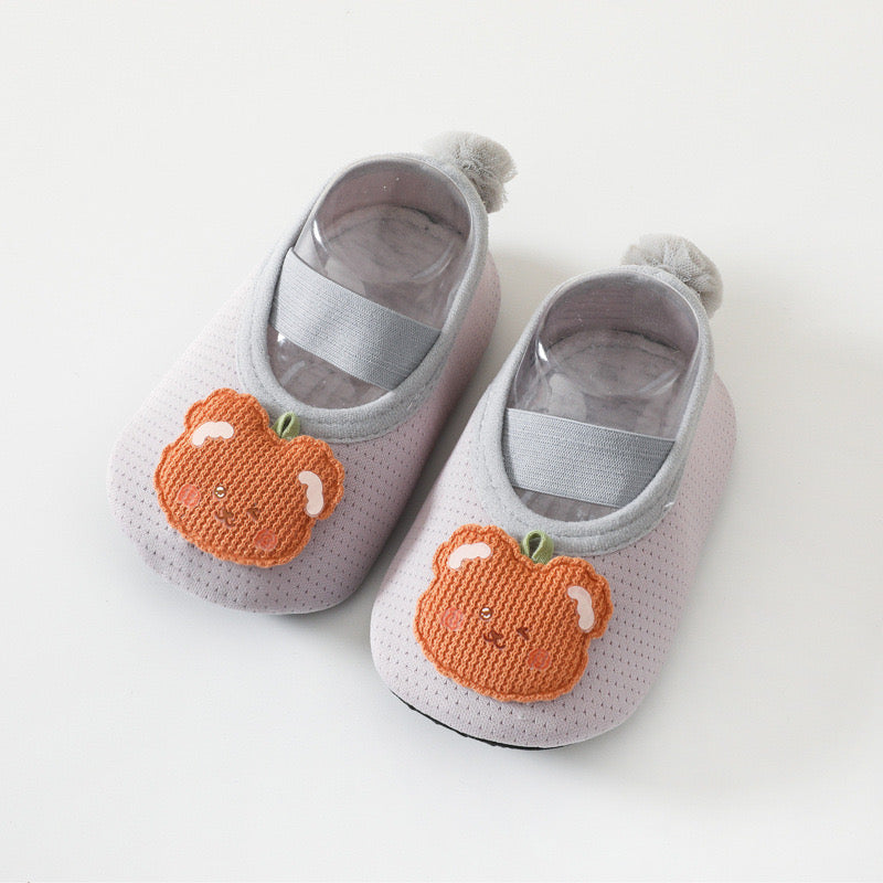Baby girl non-slip cotton floor socks with cute embroidered cartoon pattern and playful tail design — view 4