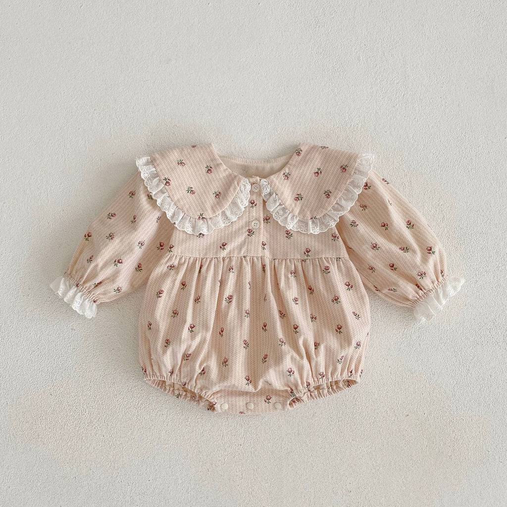 Baby girl ditsy floral bodysuit in pink cotton with doll collar and triangle bottom design — view 5