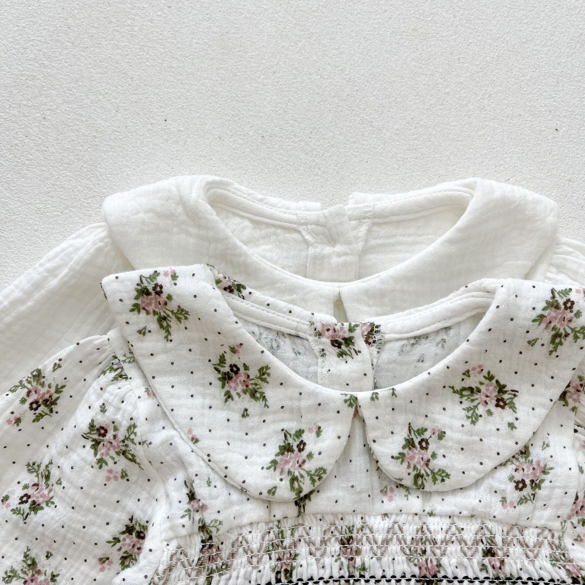 Baby girl floral print long sleeve cotton bodysuit with a vintage doll collar in pink — view 4