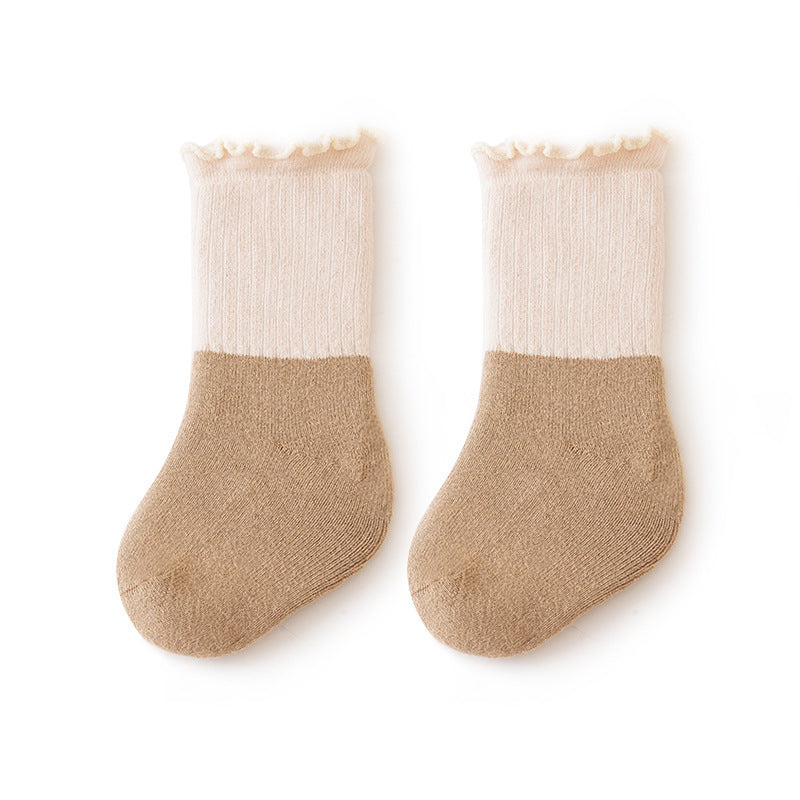 Baby unisex ruffle fringe crew socks in colorful patchwork design made of soft cotton blend — view 4