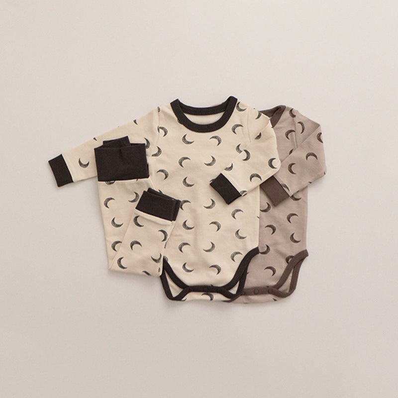 Baby star and moon graphic cotton bodysuit and thermal pants set in khaki and apricot.
