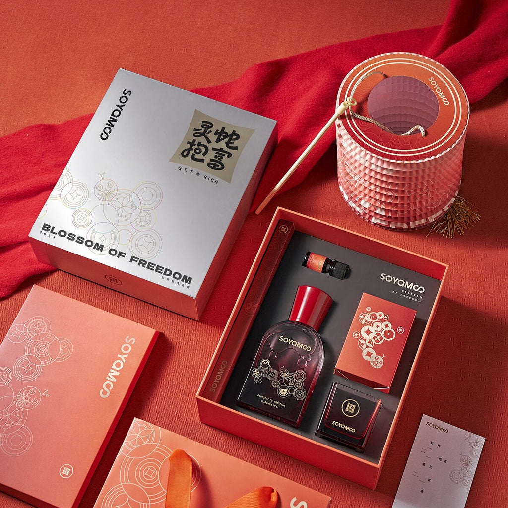 Fortune Serpent fragrance gift set, red glass reed diffuser and crystal diffuser with Himalayan salt. — view 5