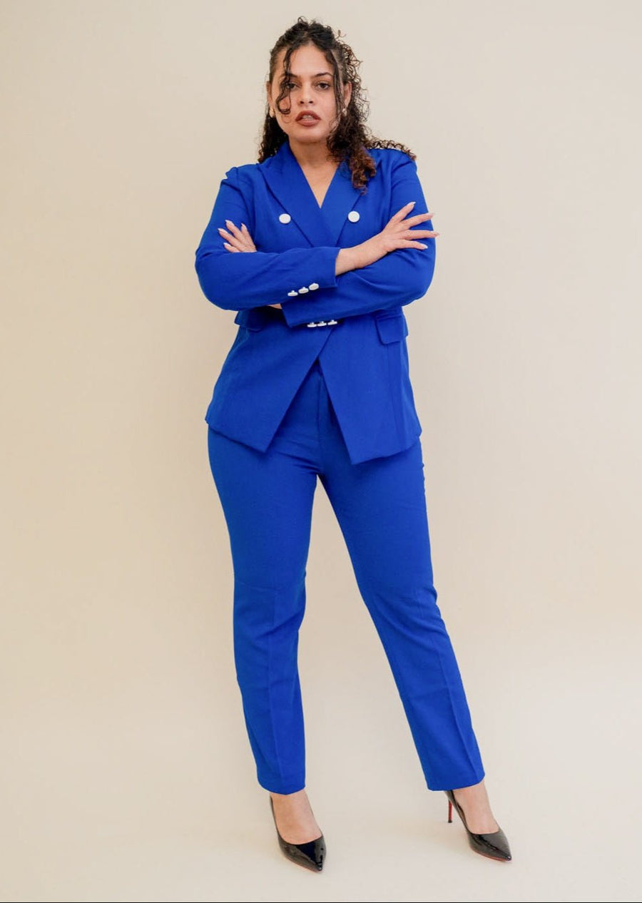 The royal-contrast double breasted 2-piece pantsuit (UK size 12)